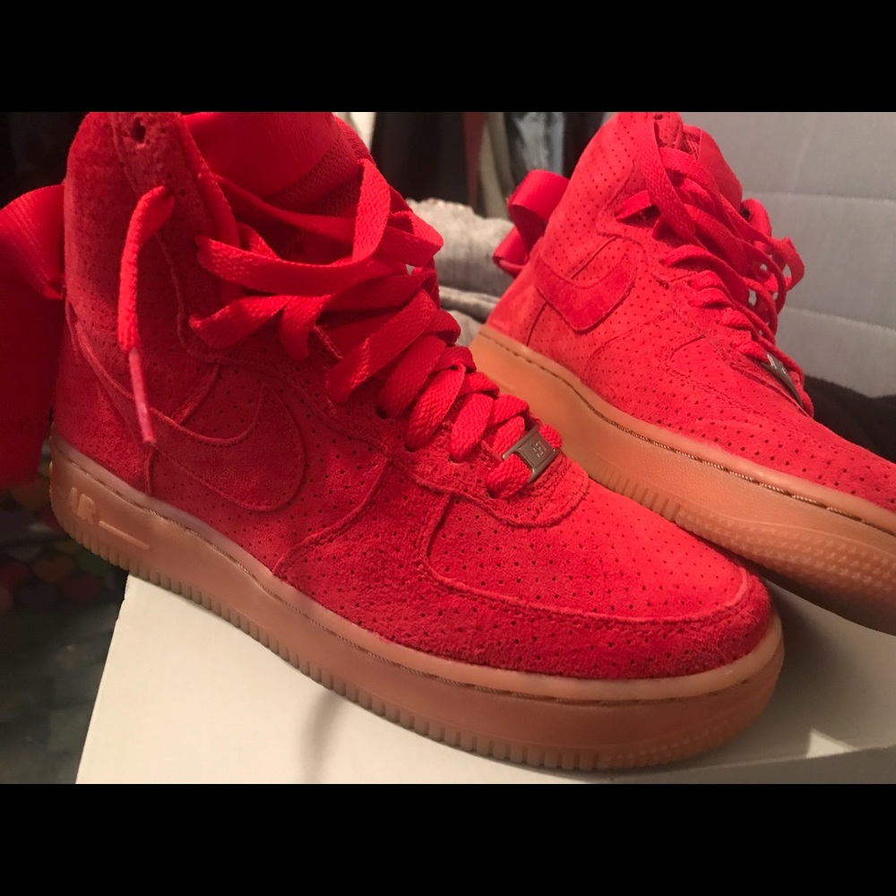 Airforce 1 Suede Nike’s Women’s 6.5